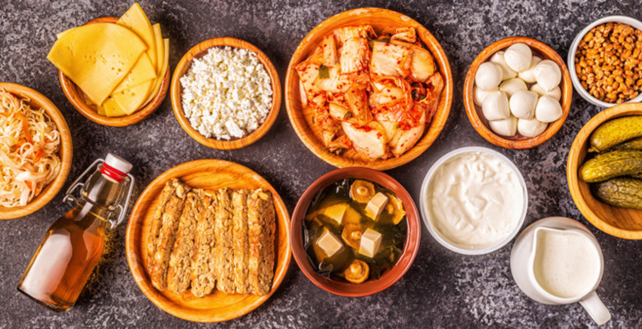 Food sources of magnesium and vitamin K2, nuts and seeds